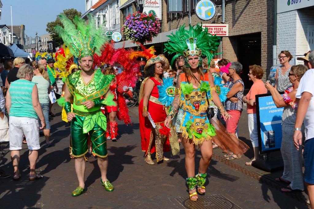 ../Images/Zomercarnaval Noordwijkerhout 2016 057.jpg